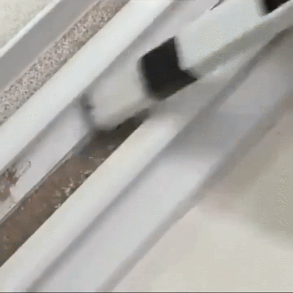 2 In 1 Multi-Function Window Slot Brush