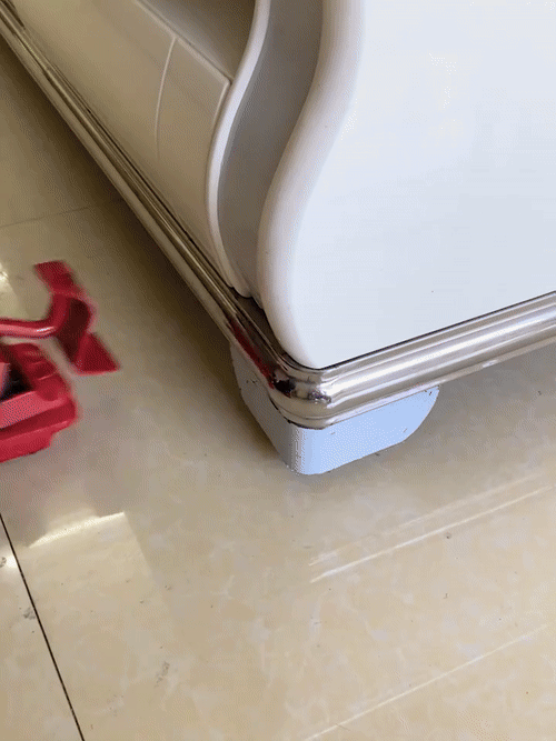 Furniture Lifting Moving Tool with Wheel Pads